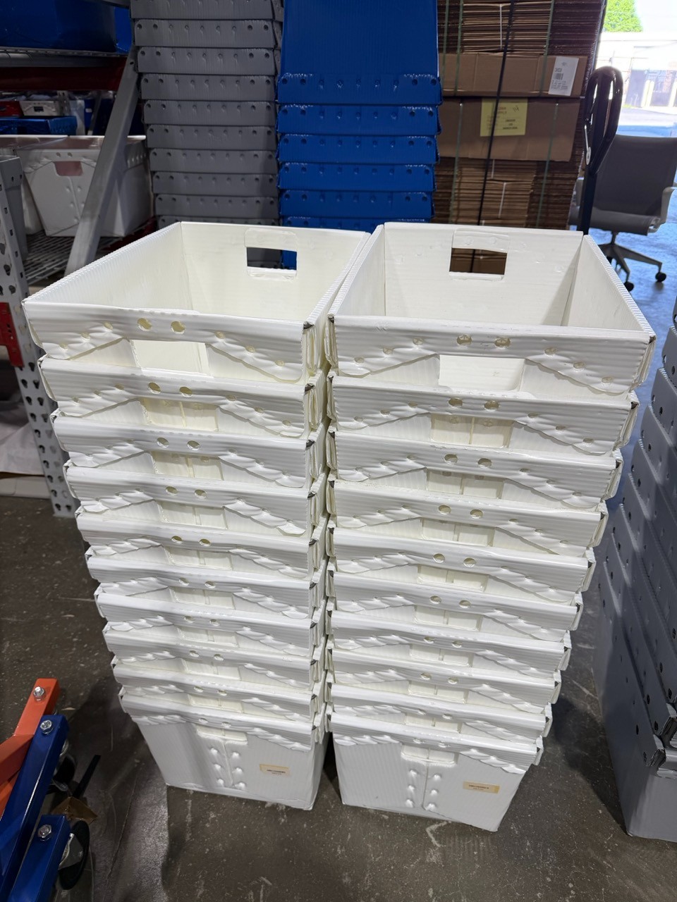 Lot of 20 Corrugated Plastic Postal Mail Type Totes Bin 18.5"L x 13.5"W x 11.5"H