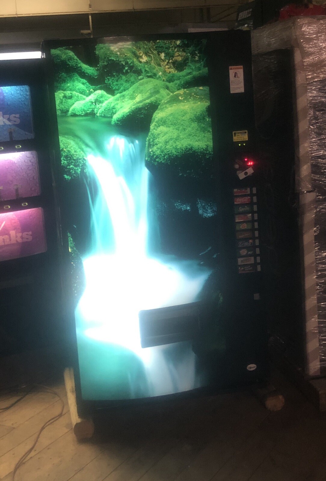 Vendo 721 soda vending machine