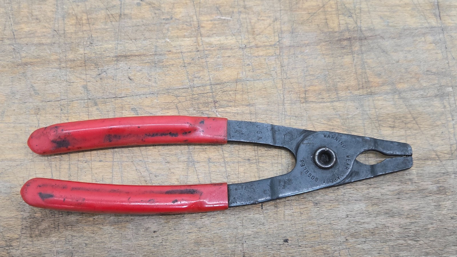 Blue Point BR2, C-Ring, Emergency Brake Cable Pliers, Red Handle