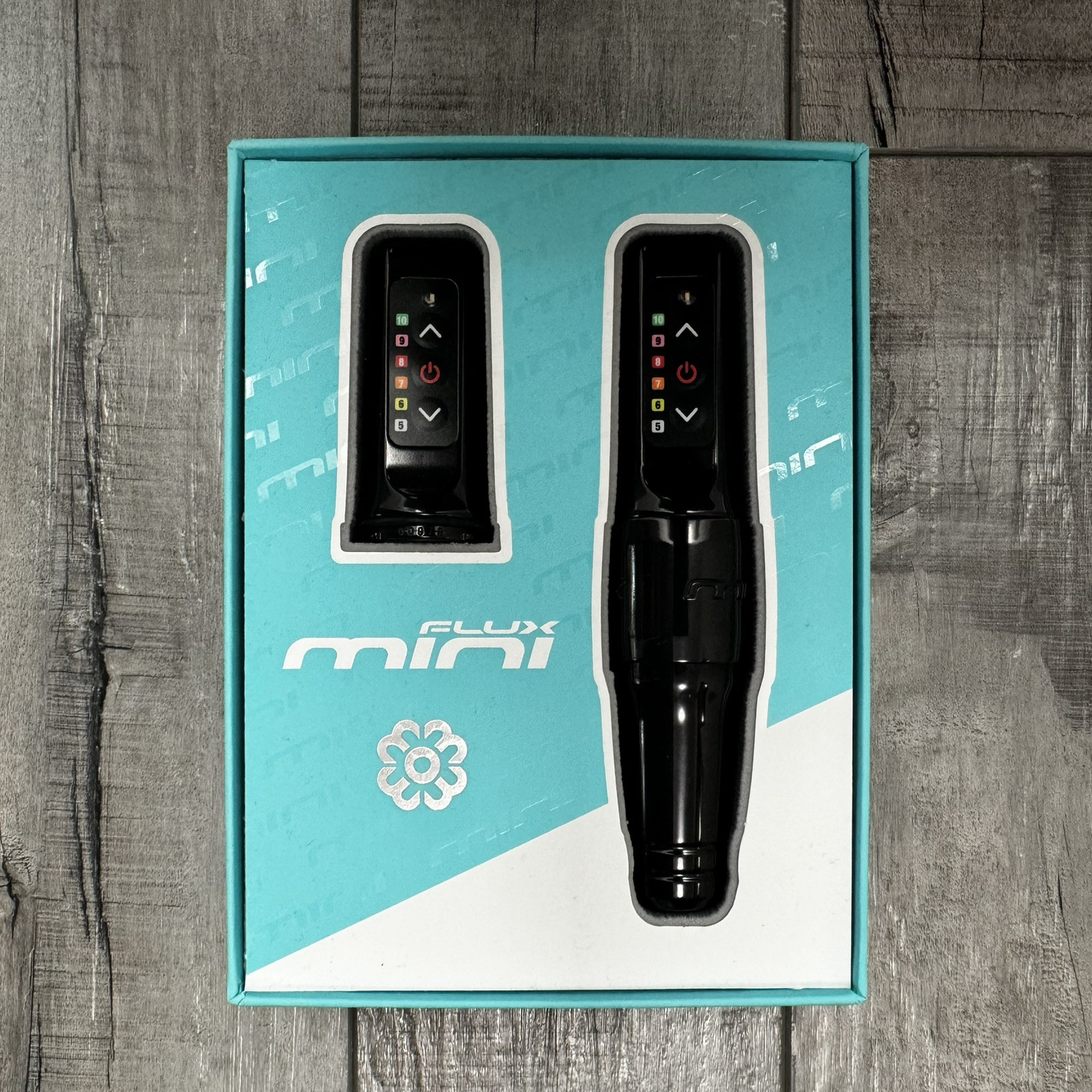 Microbeau Flux Mini + Extra Battery Pack – Tattoo Pen