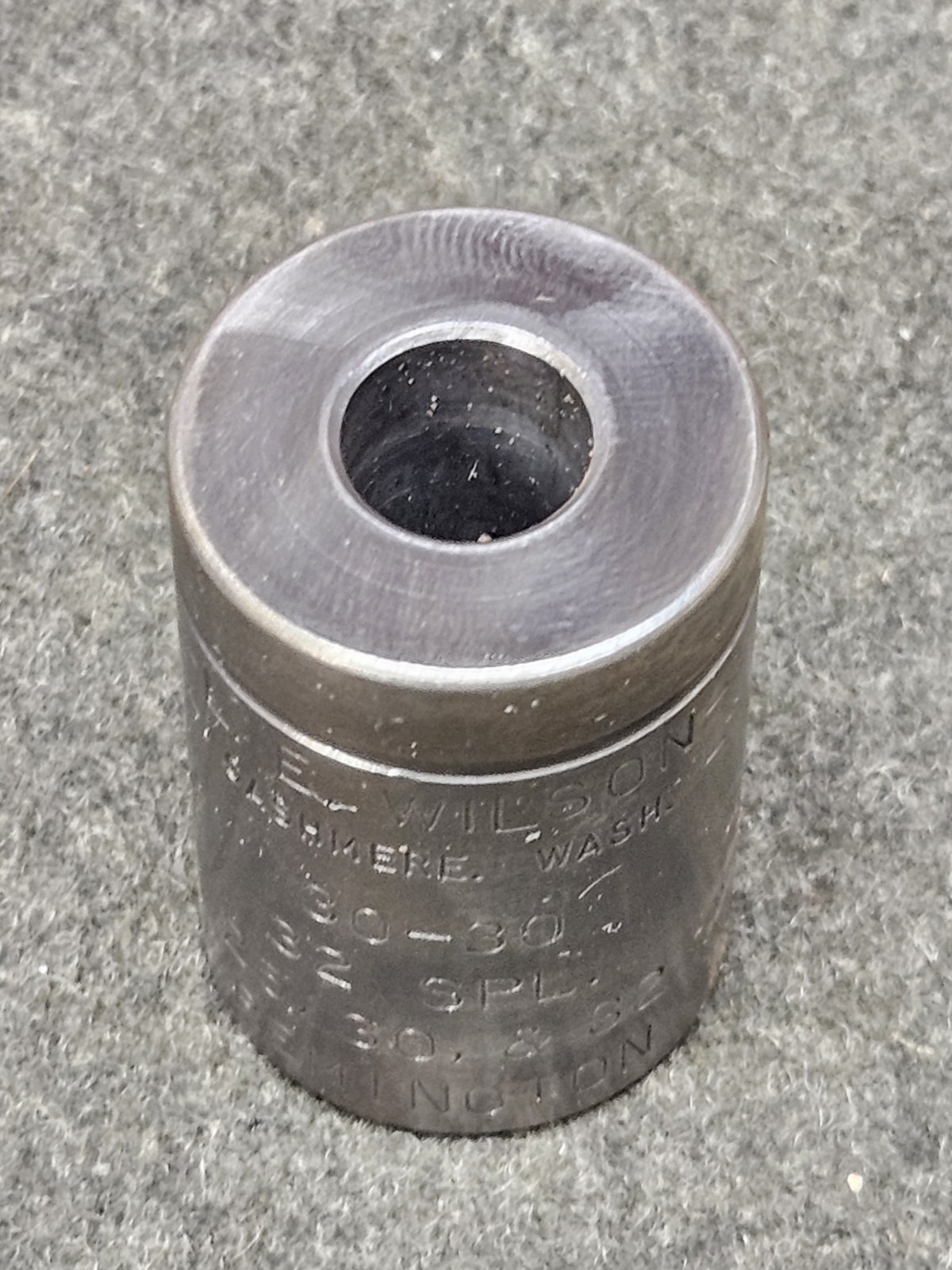 L.E. Wilson 30-30 32 Special, 25,30,32 Remington Shell Holder -Case Holder