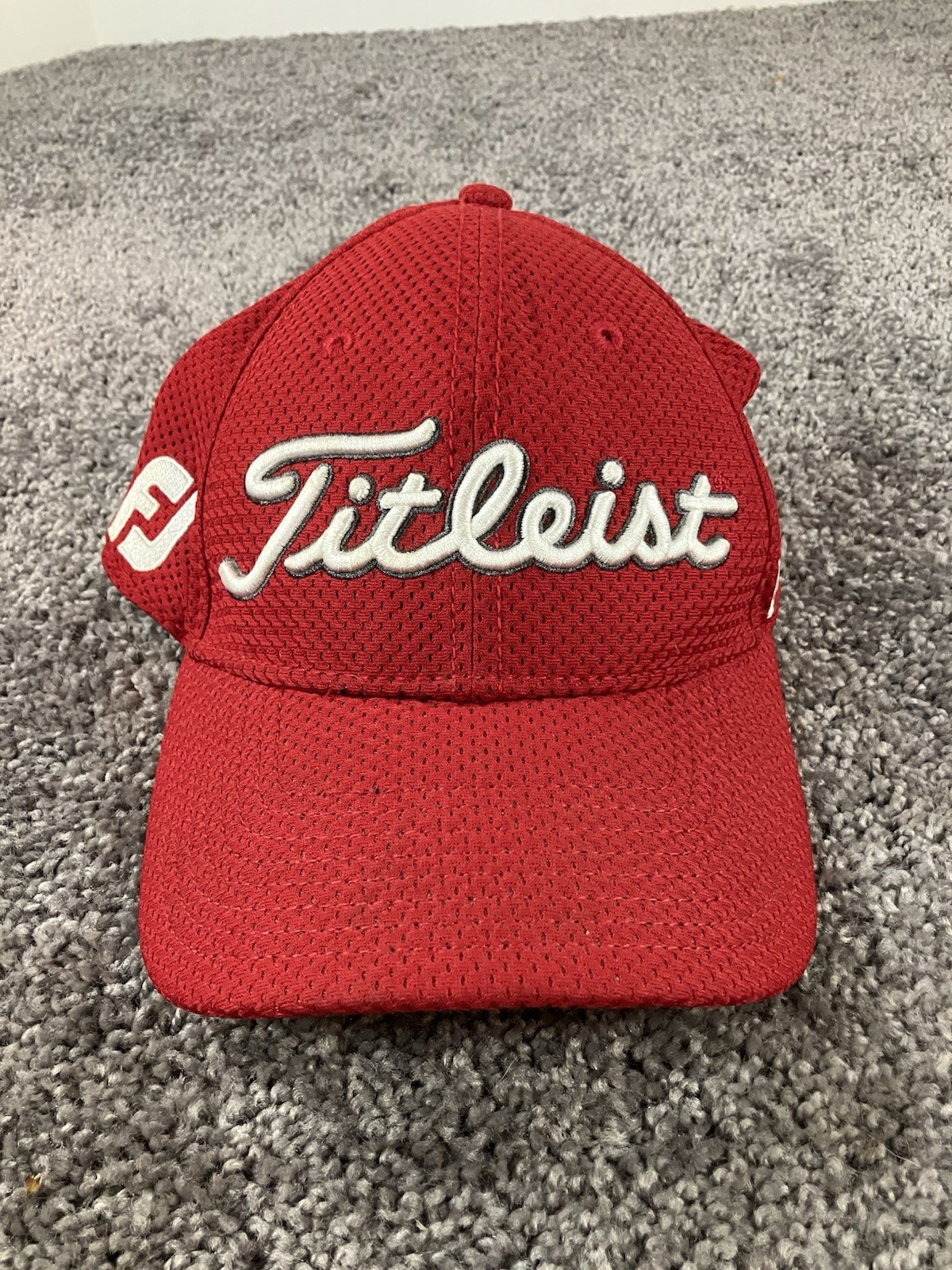 Titleist Pro V1 FJ Red Golf Hat Size M/L Embroidered Logo Foot Joy A-Flex