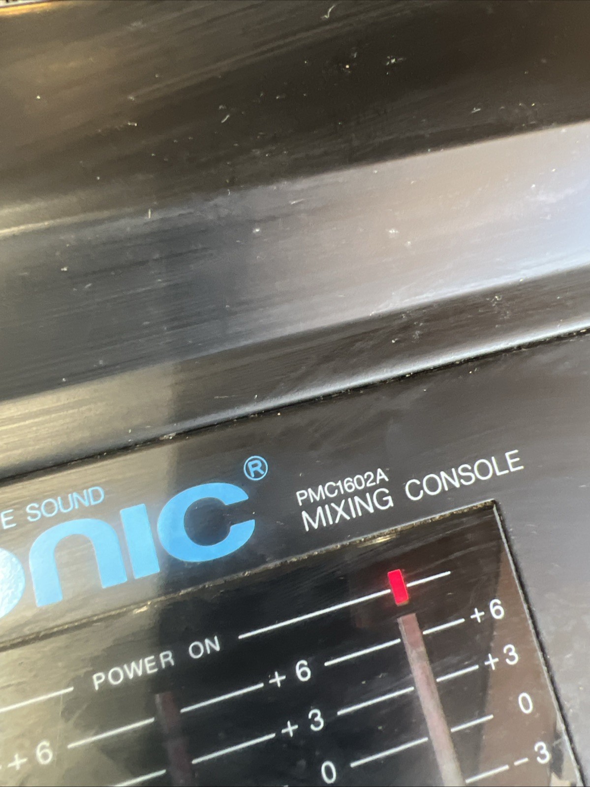 PHONIC PMC1602A MIXING CONSOLE