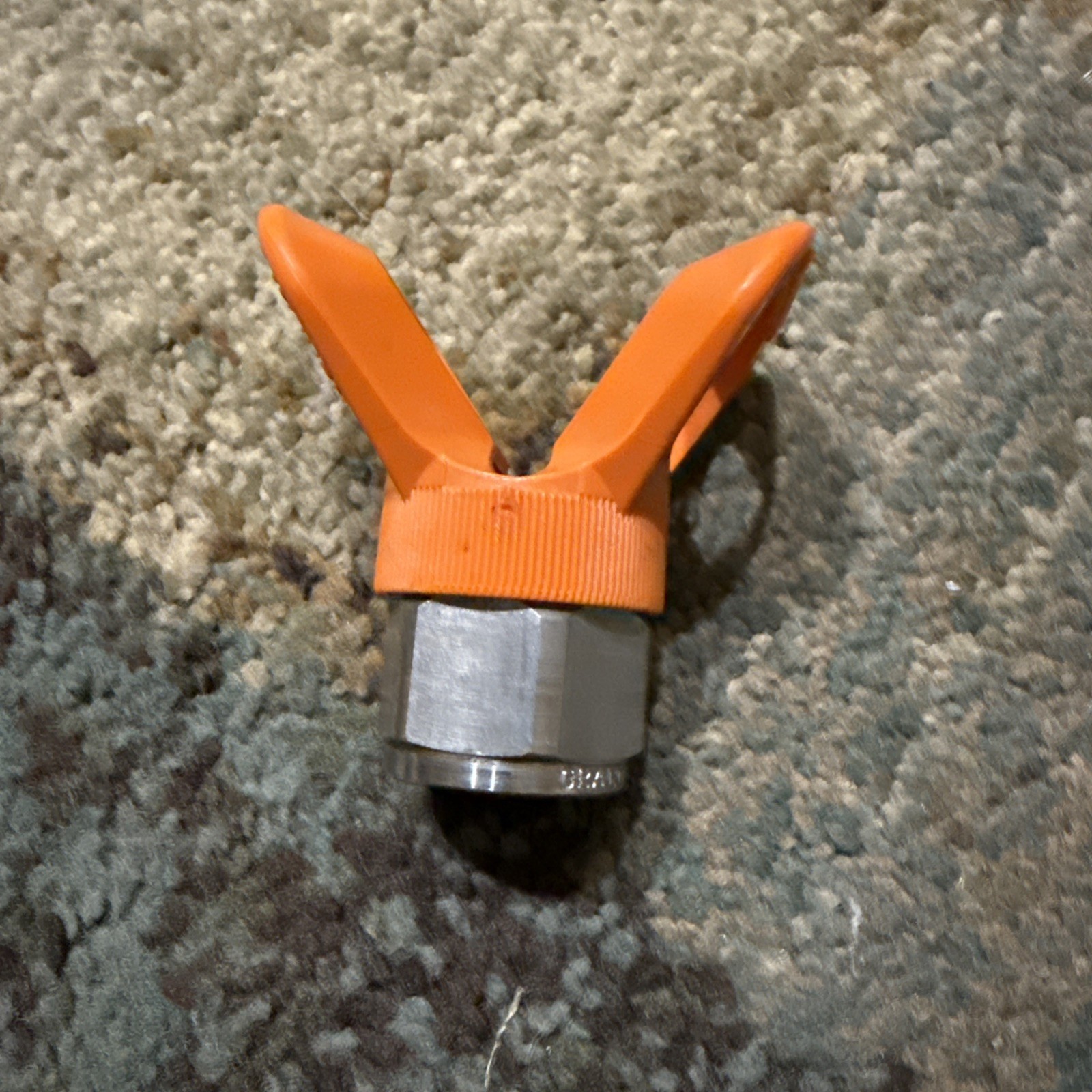 Graco Dripless Tip Guard Paint Sprayer 220-222