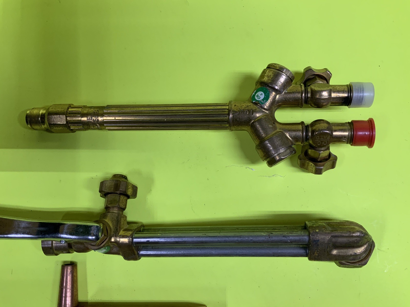 Victor Cutting Torch Set CA25 Attachment WH26FC Handle &4 tips