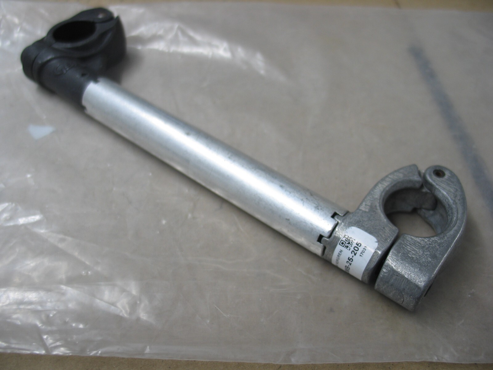 NEW NORGREN XUMB-25-250 ULTRA ARM TOOL POSITIONER 25MM DIA X 250MM LONG P9544