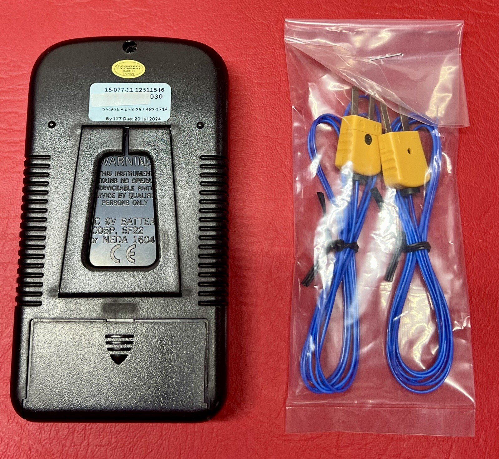 Fisherbrand Traceable Expanded-Range Thermometer 15-077-15 with Probes
