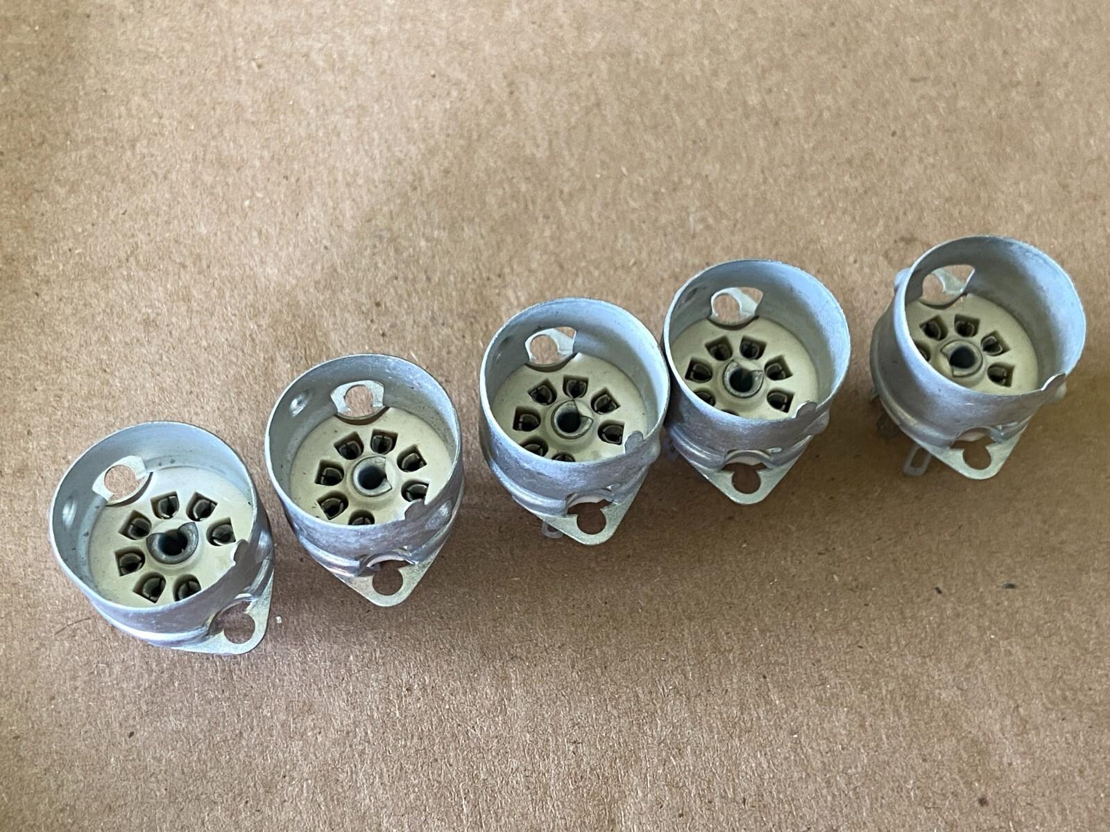 5 NOS Vintage Ceramic 7-pin Vacuum Tube Sockets w/ J-Slot Mounts (Qty Avail)