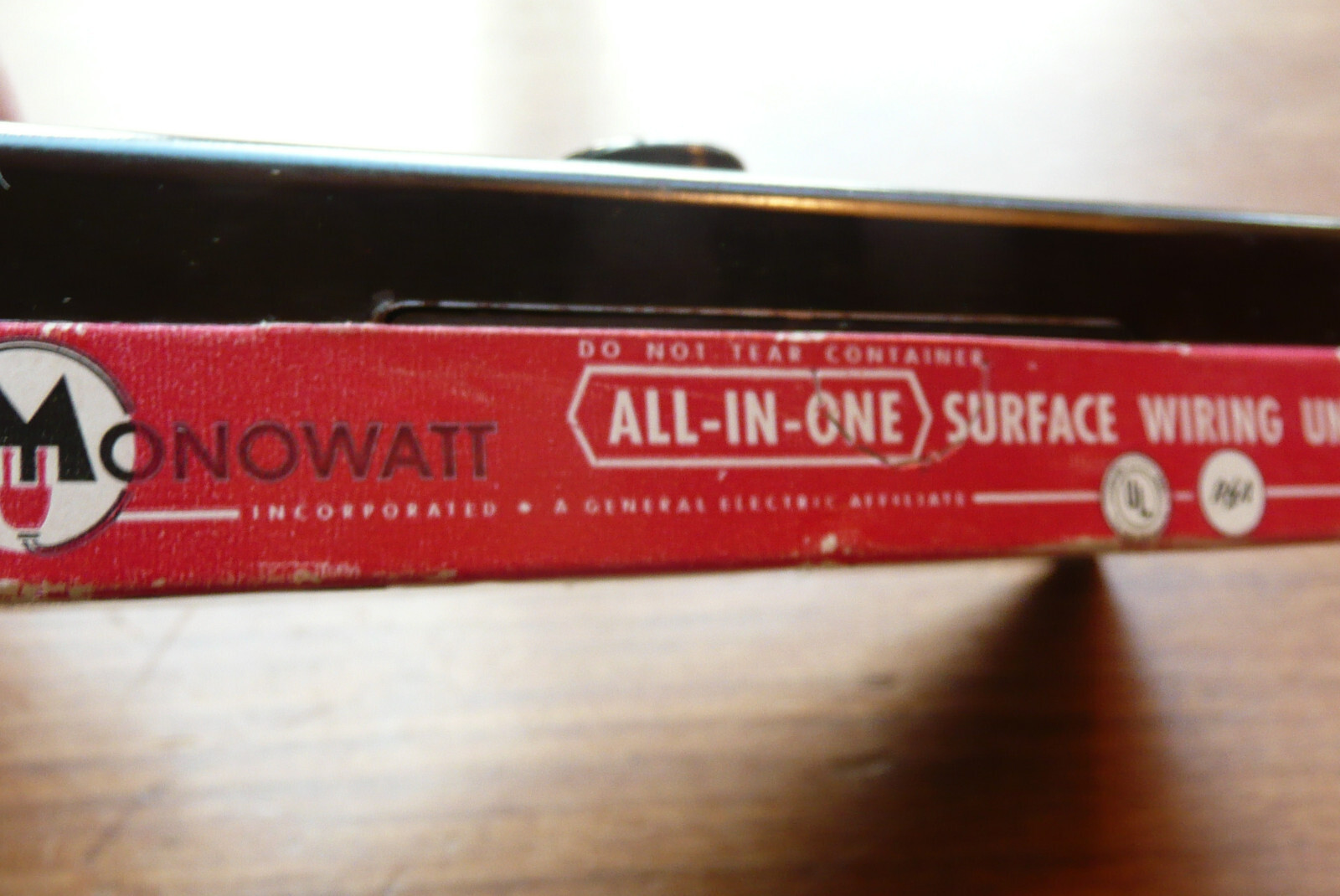 Vtg MONOWATT All In One Through Wiring Surface Mount Rosette Unit Bakelite NOS