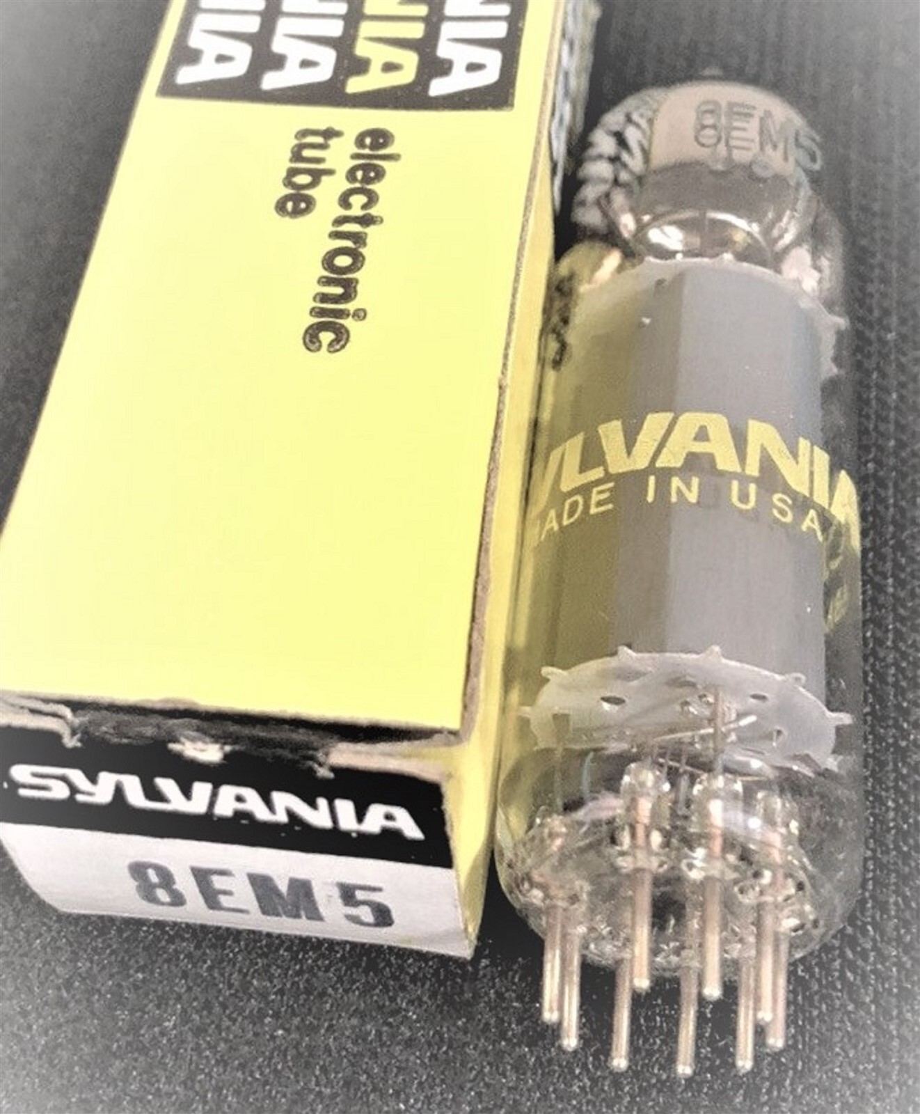 8EM5 TUBE SYLVANIA NIB TESTED & BOXED VINTAGE COMMERCIAL SURPLUS
