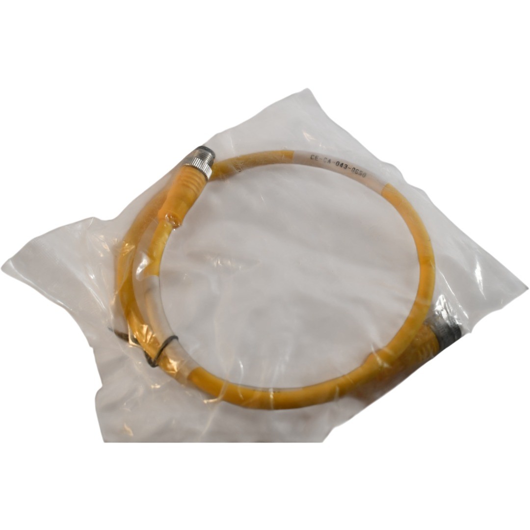 NEW Keyence CE-CA-043-0650 M12 4-Pin 0.65m Sensor Extension Cordset