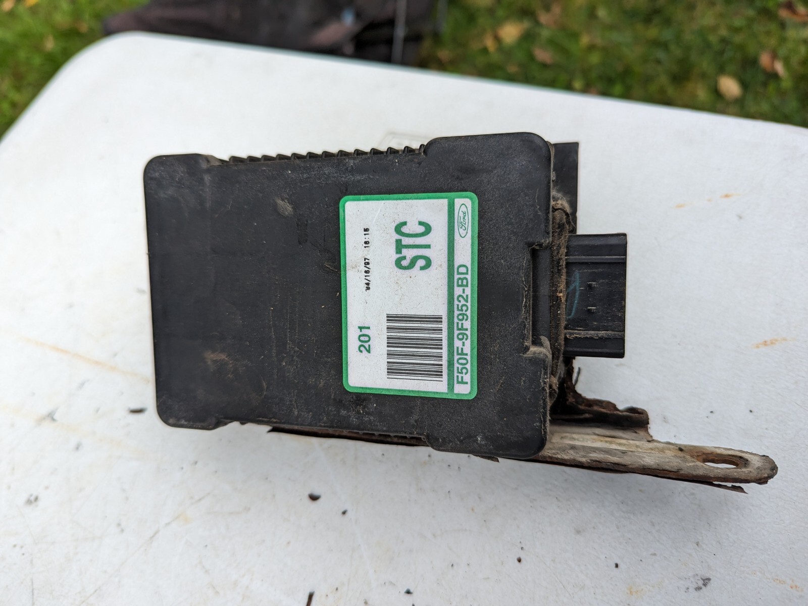 THROTTLE CONTROL MODULE LINCOLN CONTINENTAL 1995 1996 1997 F50F-9F952-BD OEM