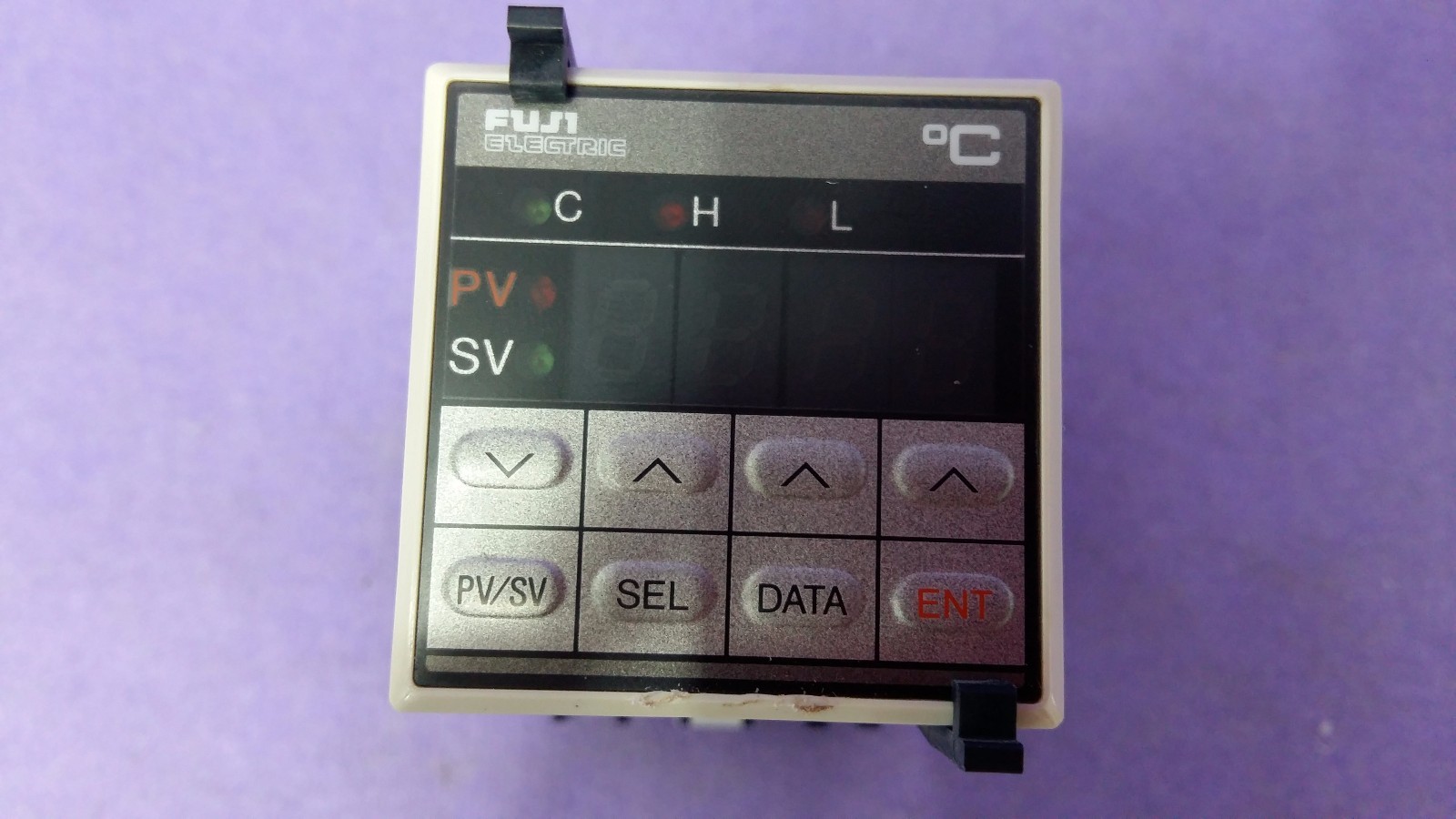 FUJI PYZ4HBY1-OY-U Temperature Controller,USED