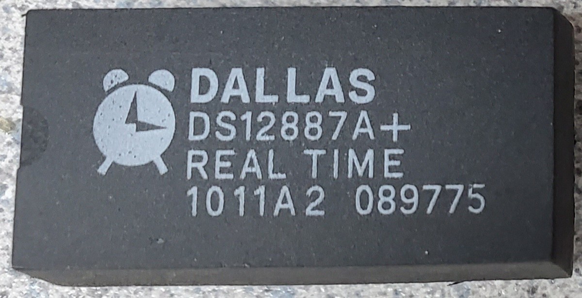 1PCS DALLAS DIP DS12887A DS12887 FAST SHIPPING