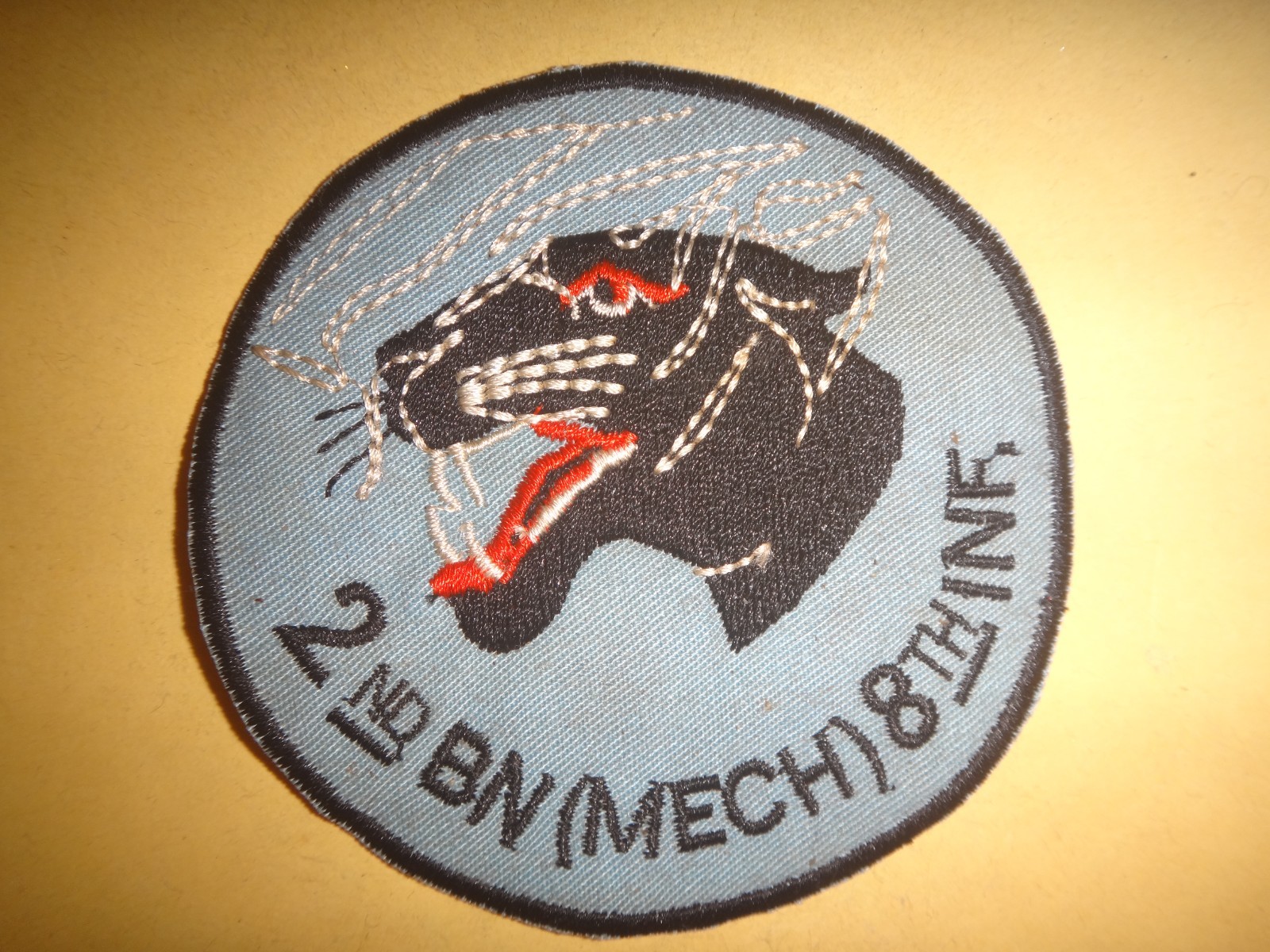 US 2nd MECHANIZED Battalion 8th Infantry Regiment Vietnam War Patch