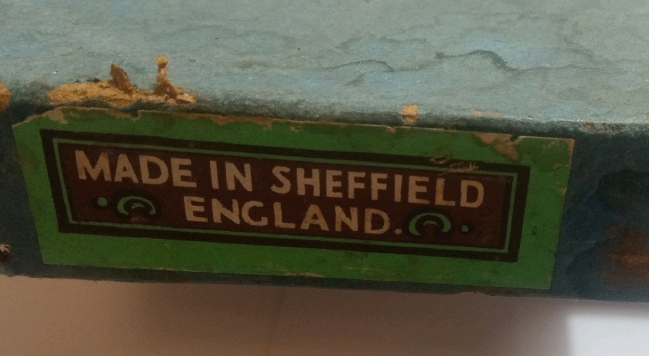 Sheffield Hand Ground Carvers Set