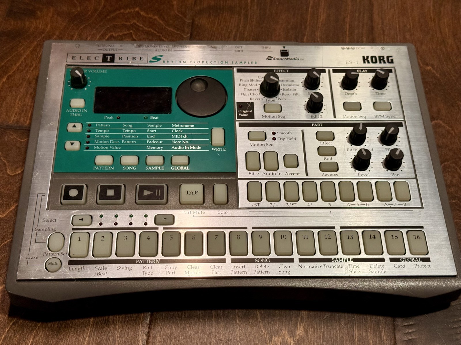 Korg Electribe ES-1 Rhythm Sampler - 64MB  Card 1990-2000