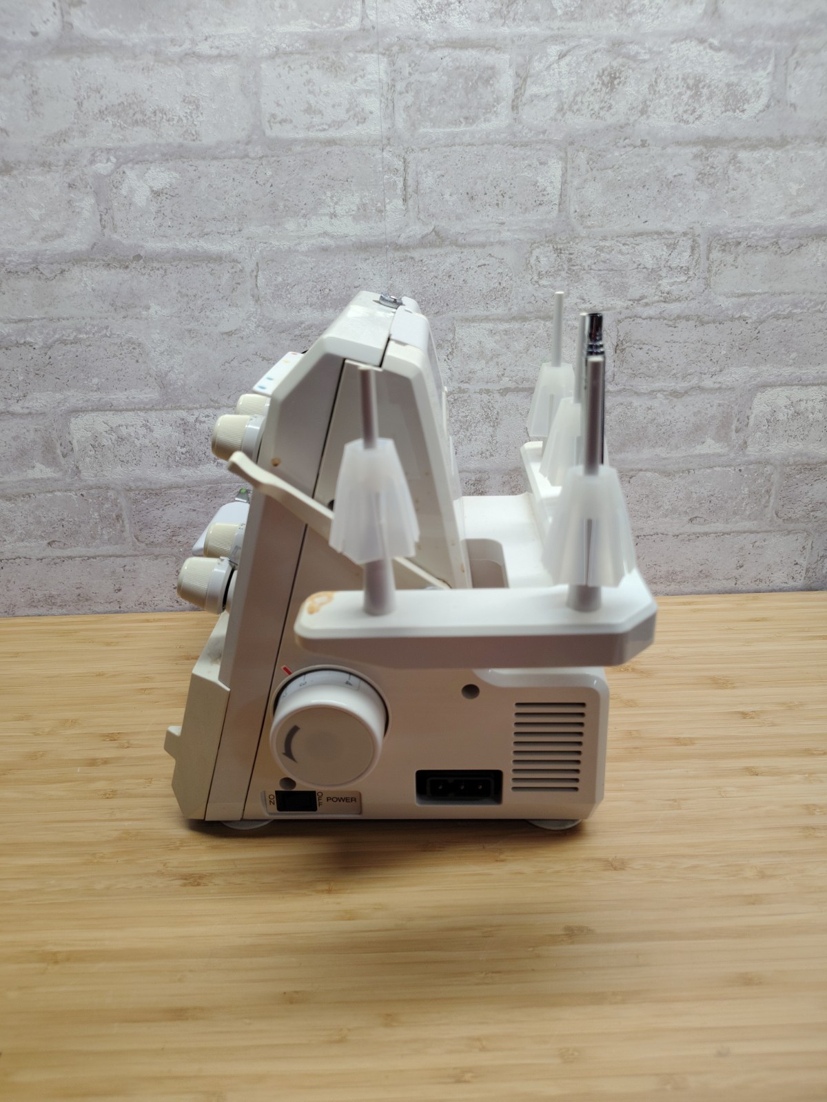 Baby Lock Pro Line Serger BL415 | Untested