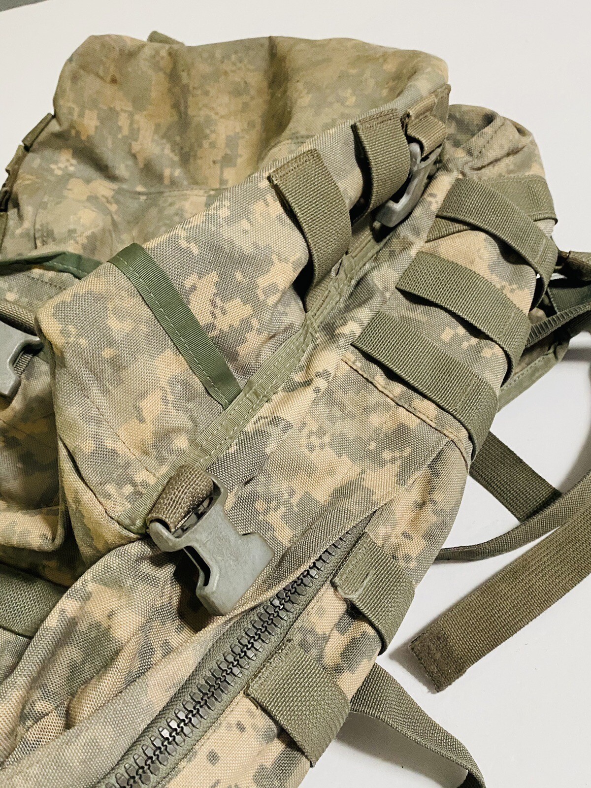 Modular Lightweight Load Carrying Equipment Molle II Assault Back Pack US
