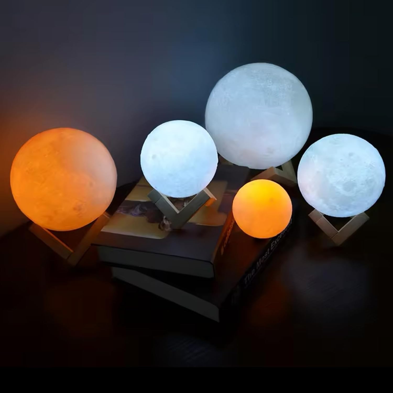 16-Color Lamp With Stand And Remote, Moon Lamp, LED Night Light With Dock, Creat