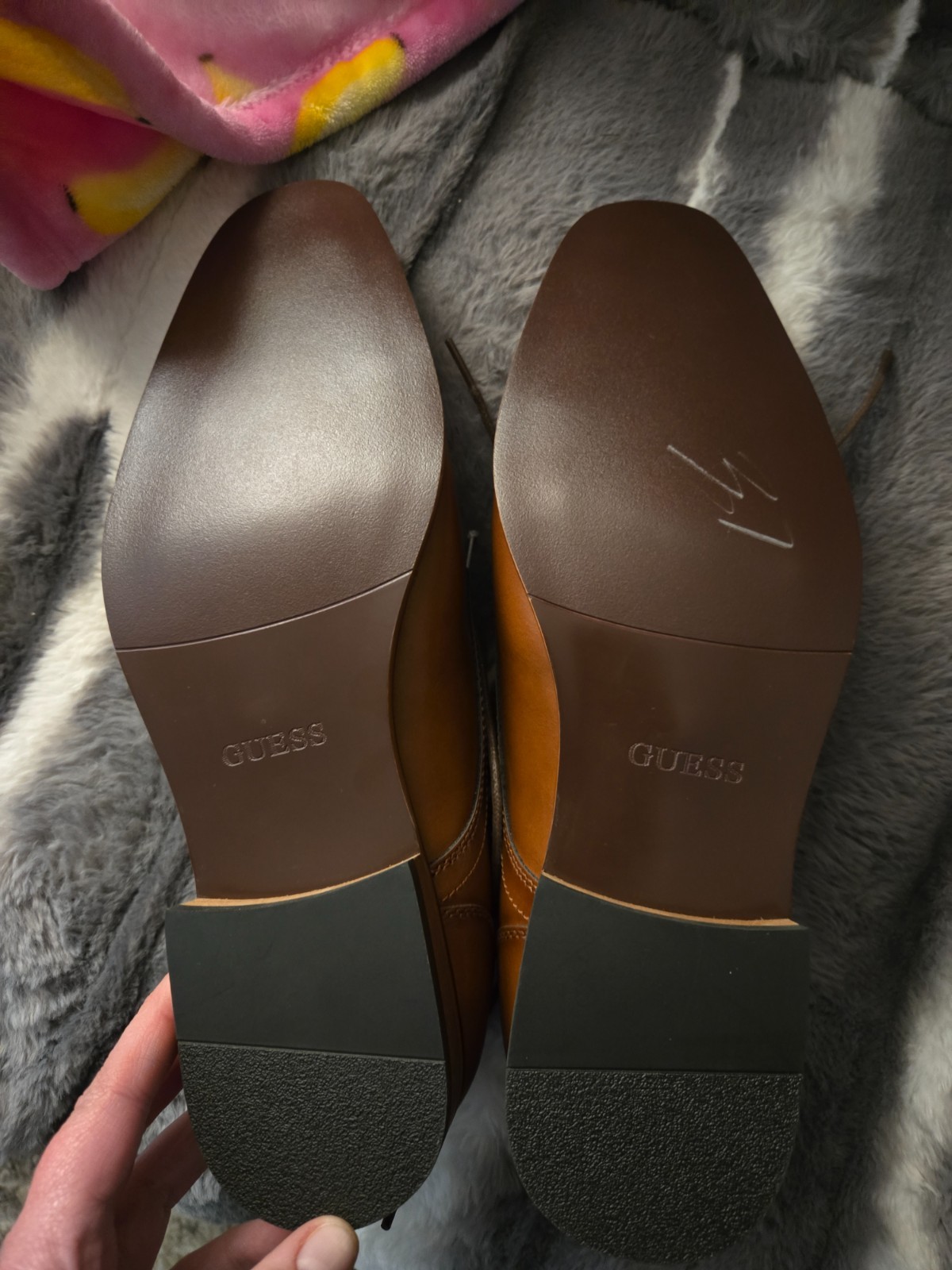 Guess mens dress shoes