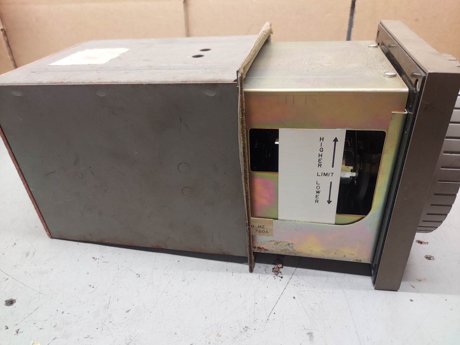 HONEYWELL,R7353 TEMPERATURE CONTROL DIALATROL **UNTESTED*UNKNOWN WORKING CONDITI