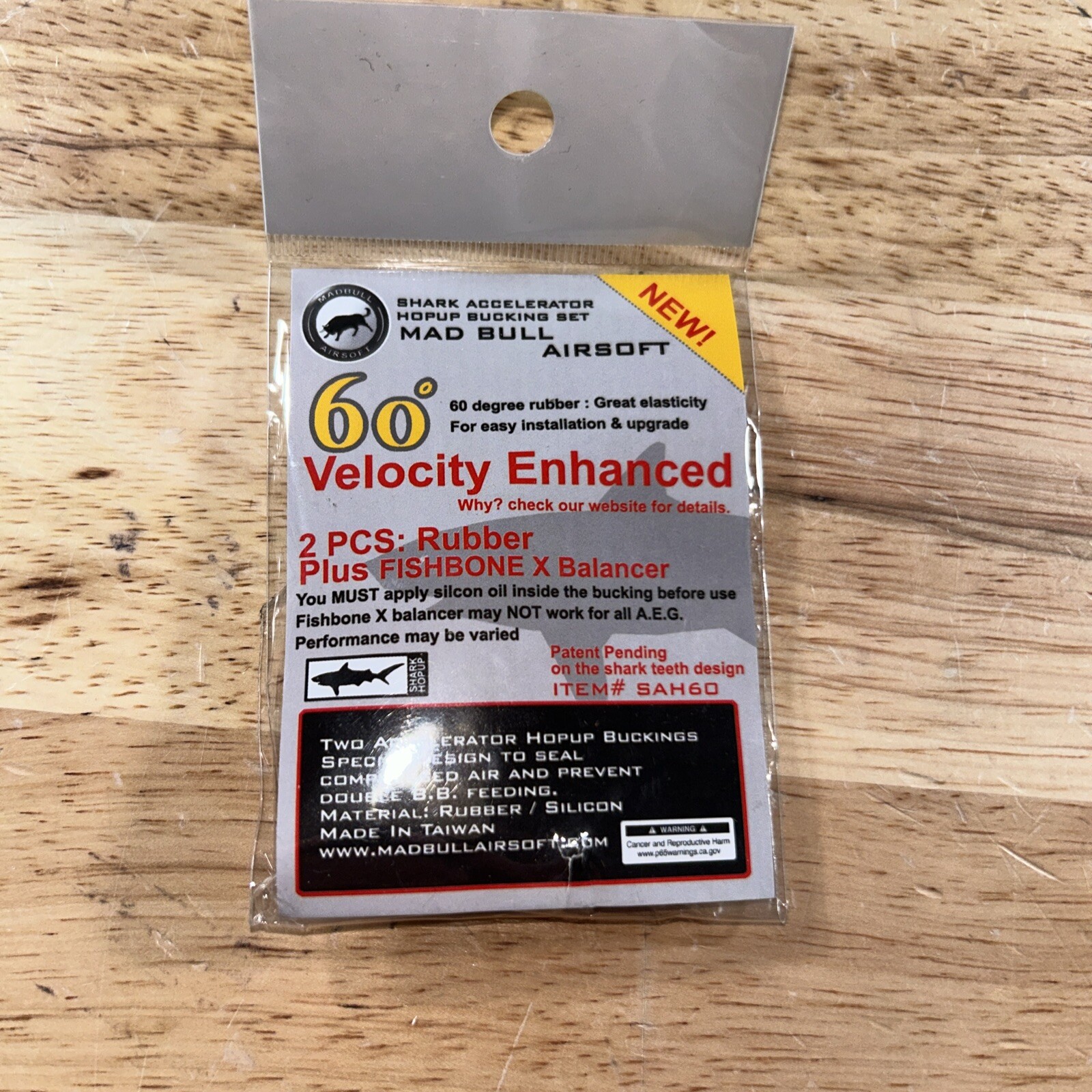Madbull Airsoft Hop Up Bucking 60 Degree RED Shark Bucking w/ Fish Bone Spacer