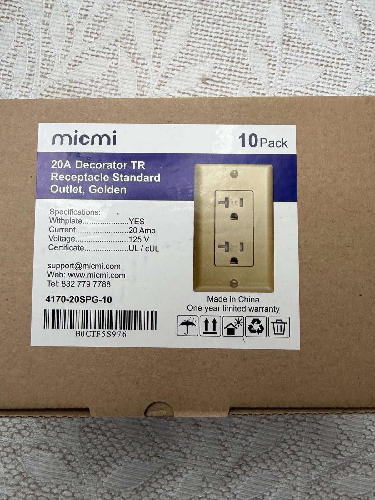 Micmi 20A Decorator Receptacle Outlet, Decorative Wall Socket, Gold, 20 Amp 125