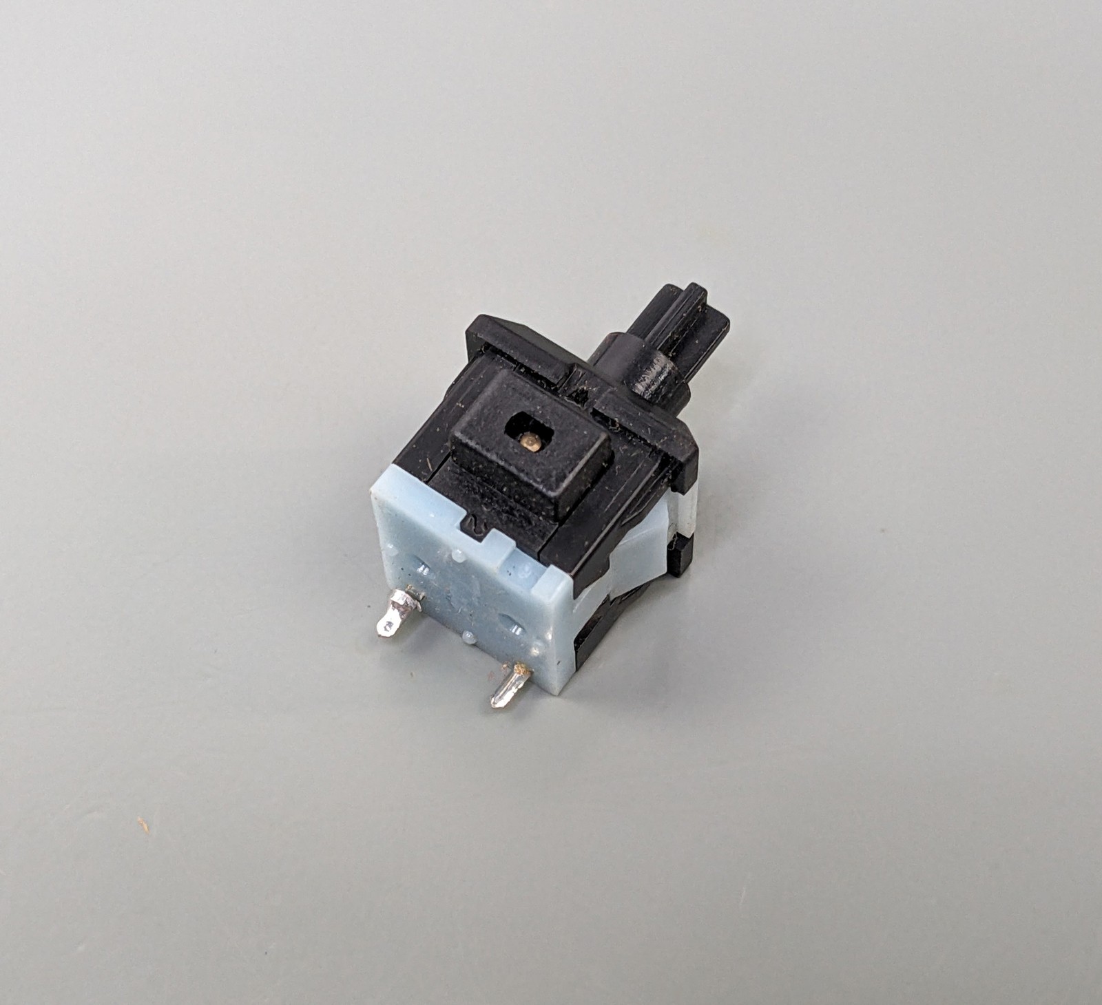 Maxi Switch Vintage Linear Key Switch ~ SOLDER PULLS