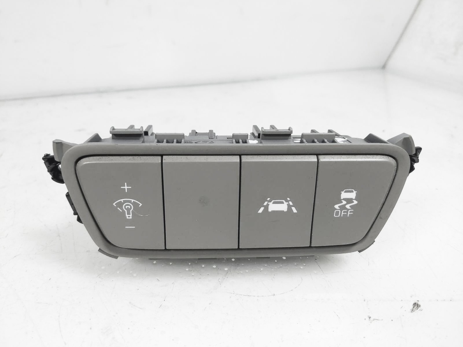 Kia Forte 2019-2021 Driver Multi Switch Assy(On Dash) 93700M6020gbu