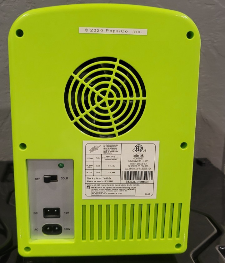 Mountain Dew MIS134MD Mini Portable Compact Fridge | Intertek 2020 | USED