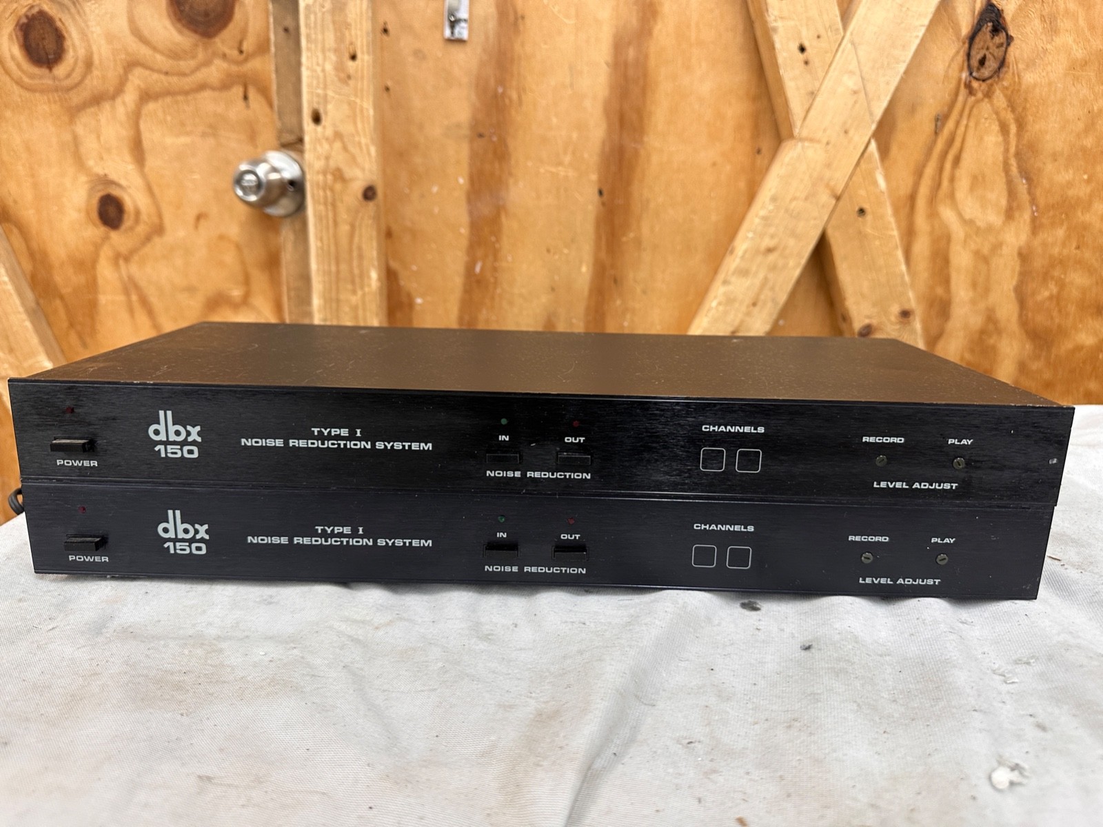 dbx 150 Type I Noise Reduction System - w/o Rack Ears