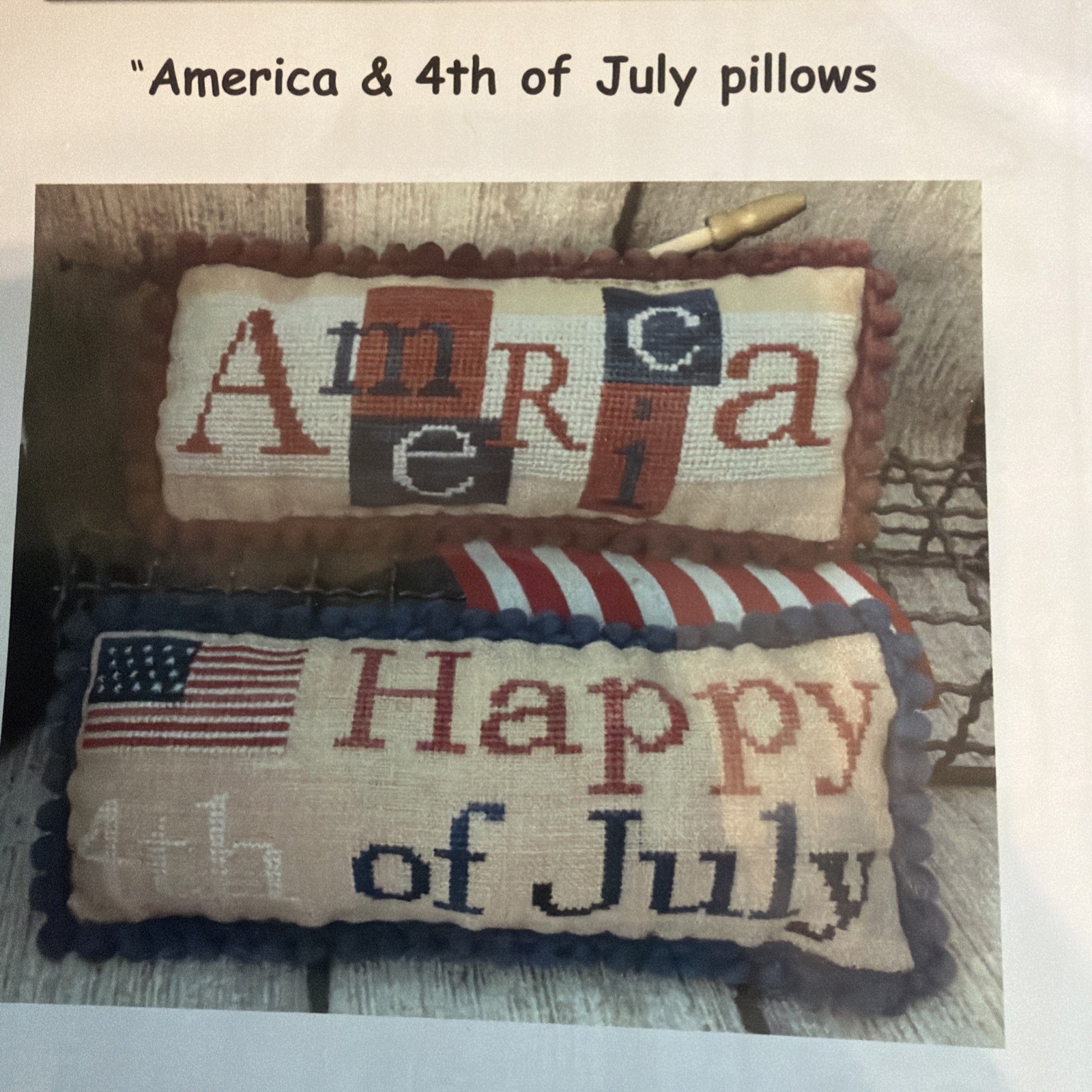 America & 4th of July pillows cross stitch chart by Mani  di Donna