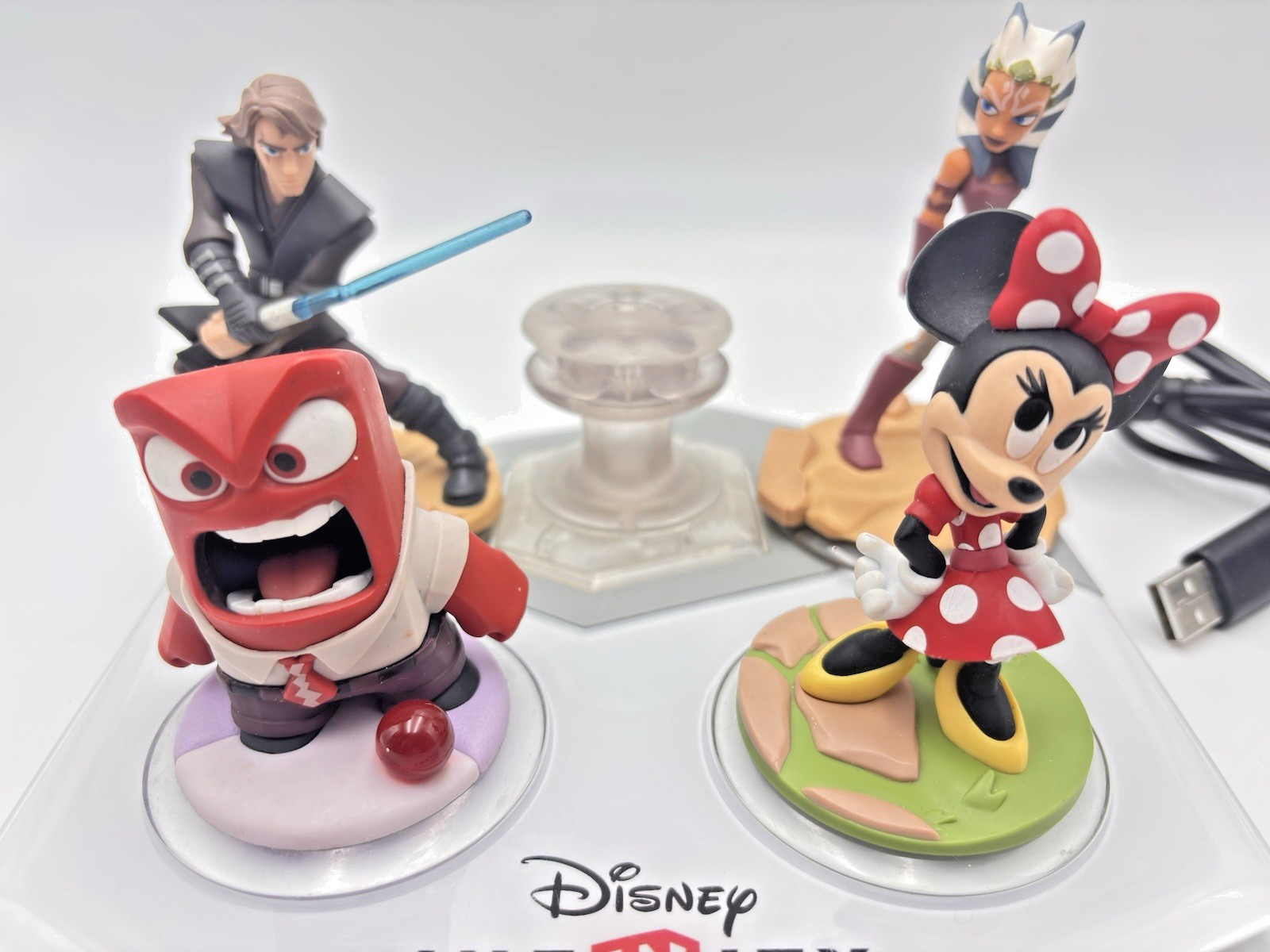 Disney Infinity Portal Pad Base 8032385 5 characters Minnie Star Wars