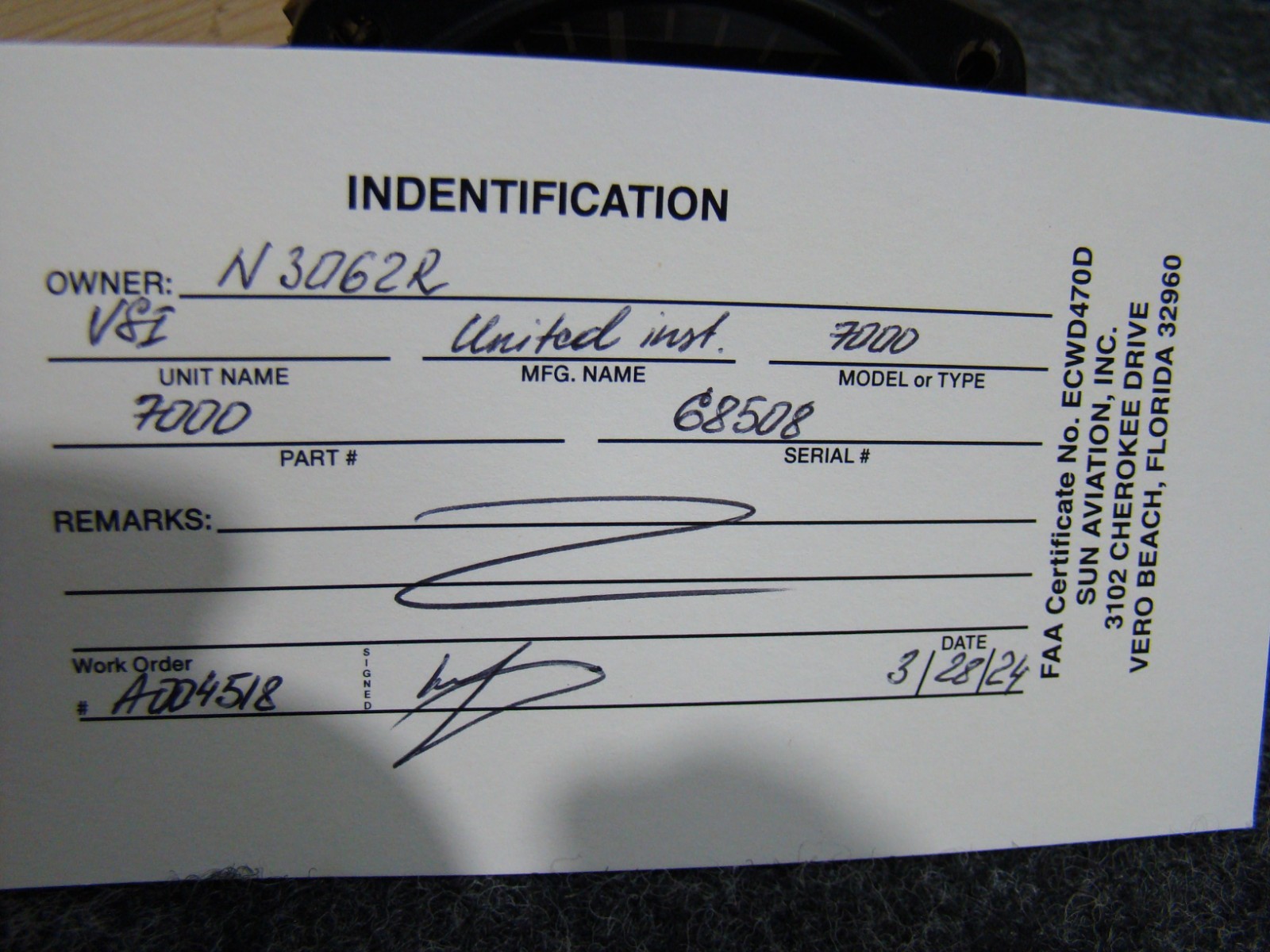 USED UMA (United Instruments) Vertical Speed Indicator PN: 7000, Code C26
