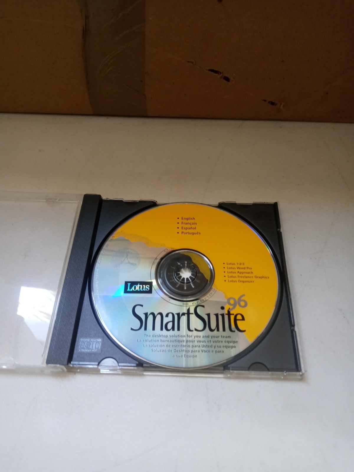 Vintage Lotus SmartSuite 96 Edition Windows 95 Business Productivity Suite
