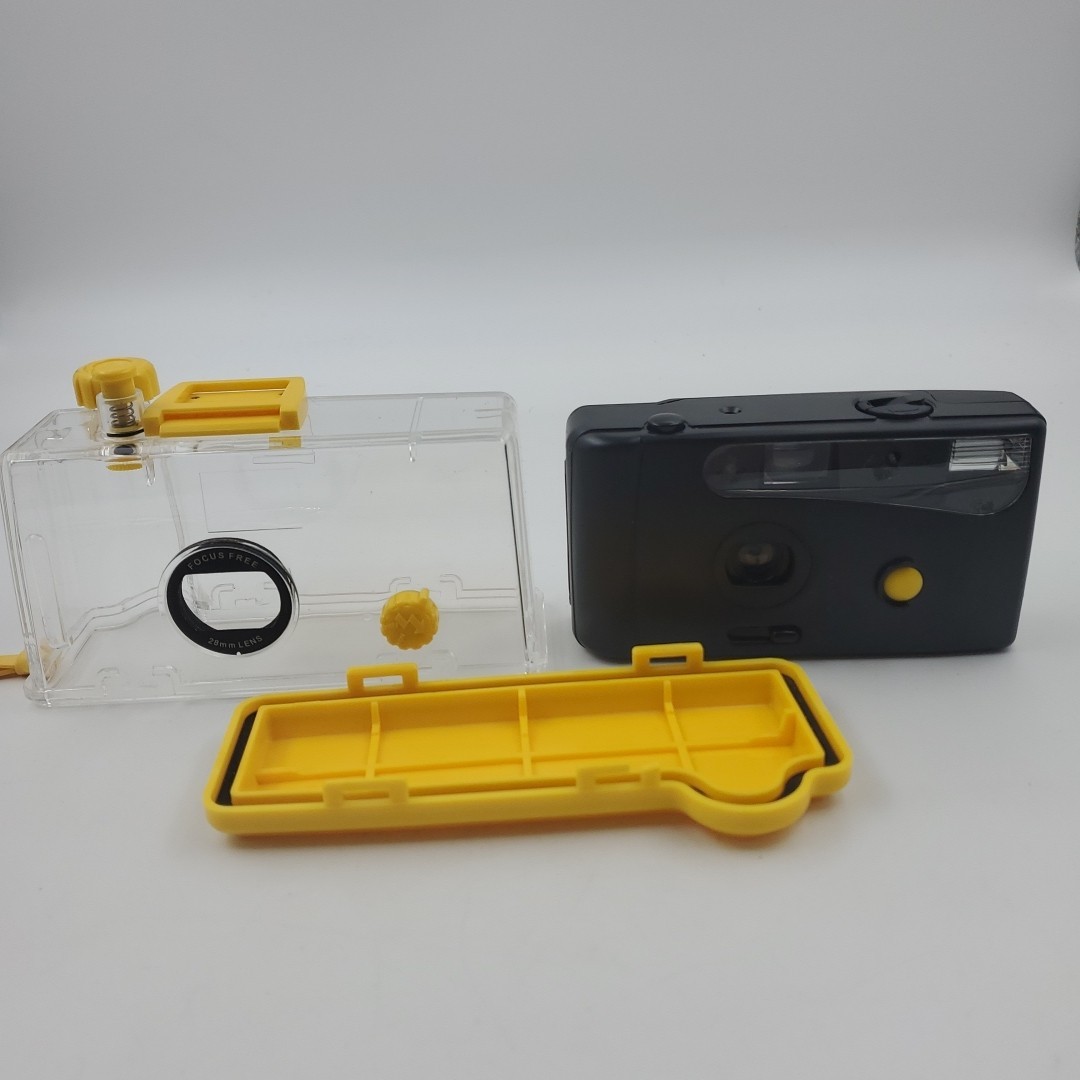 Unbranded 28mm Film Camera + Underwater Waterproof Case to 25ft/8meters Used