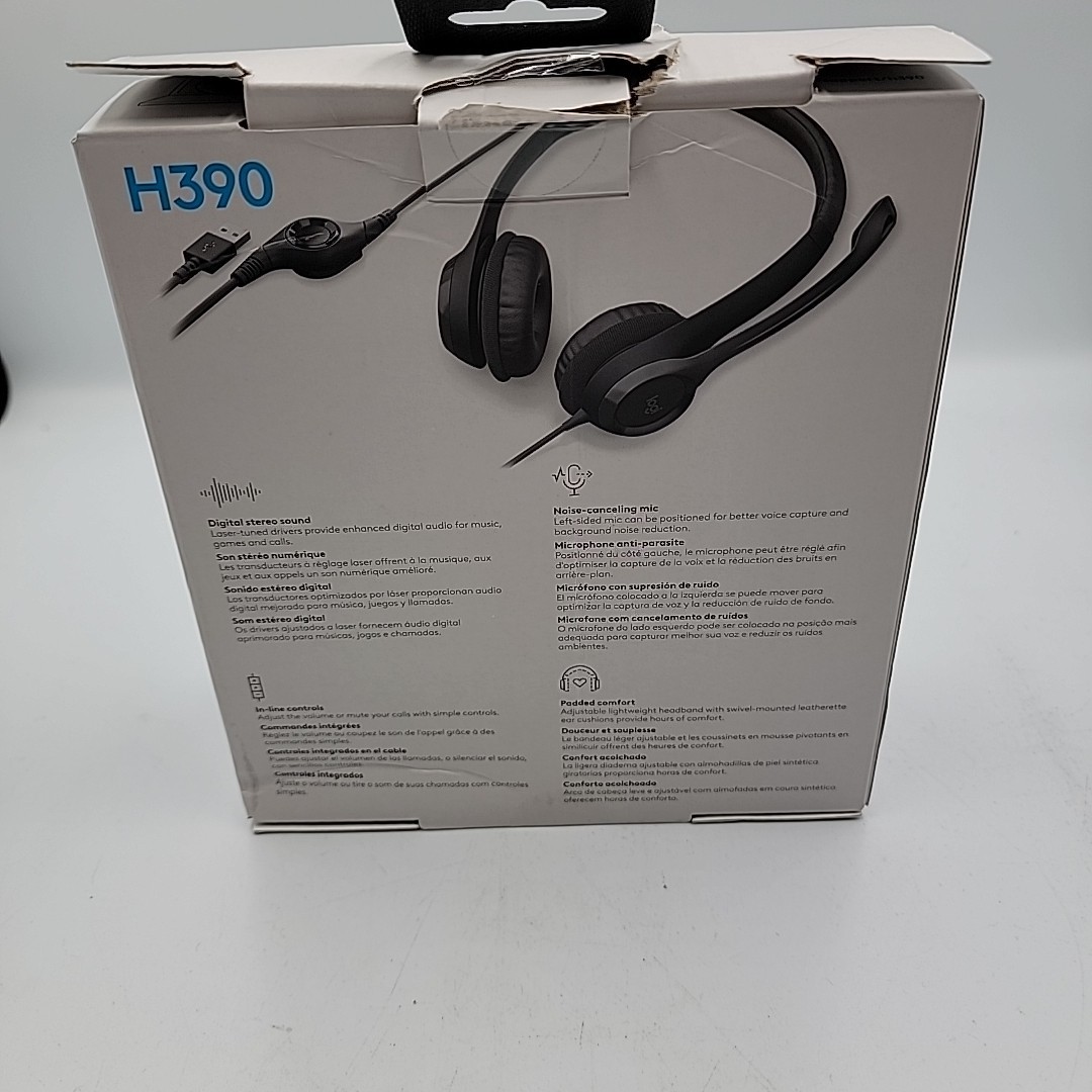 LOGITECH H390 OVER EAR USB COMPUTER HEADSET W/ NOISE CANCELING MICROPHONE WIRED