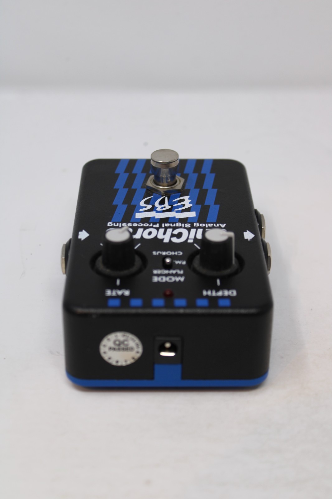 EBS Unichorus Chorus Flanger Modulation Bass Effects Pedal Unit Only