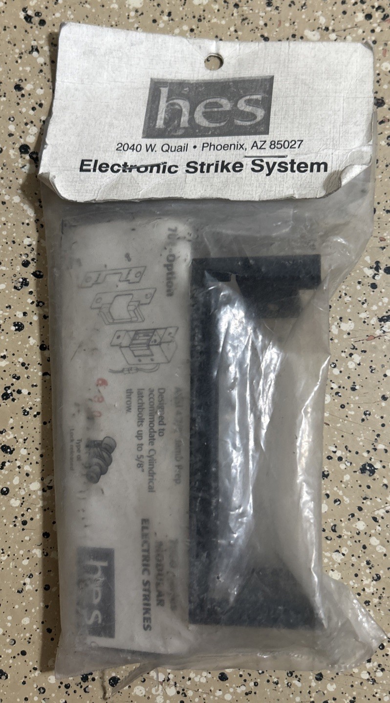 HES ELECTRONIC STRIKE SYSTEM 701 OPTION 7000 SERIES MODULAR NOS