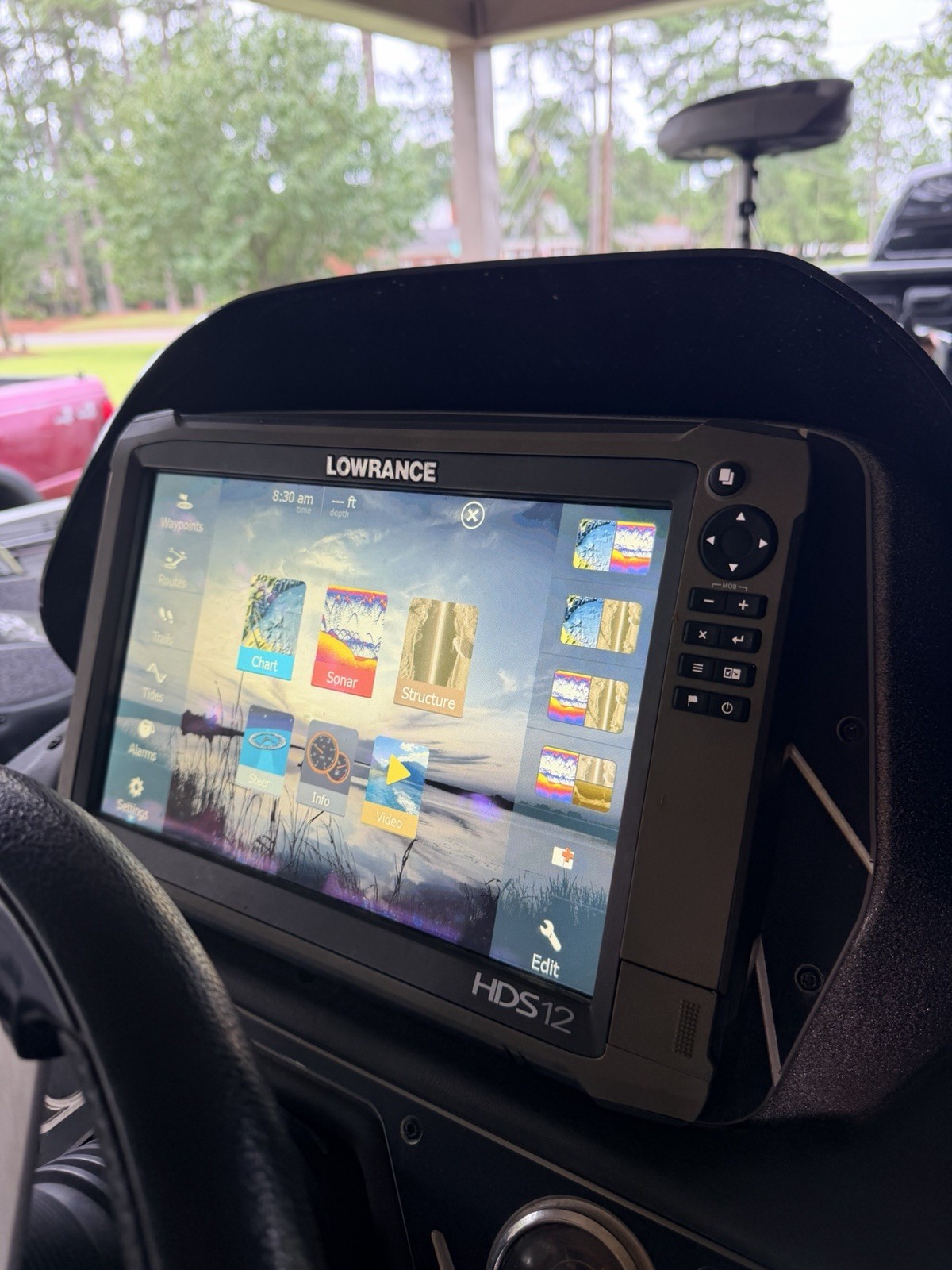 Lowrance HDS 12 Gen 3 GPS/touch screen / chart plotter/Fishfinder Touch