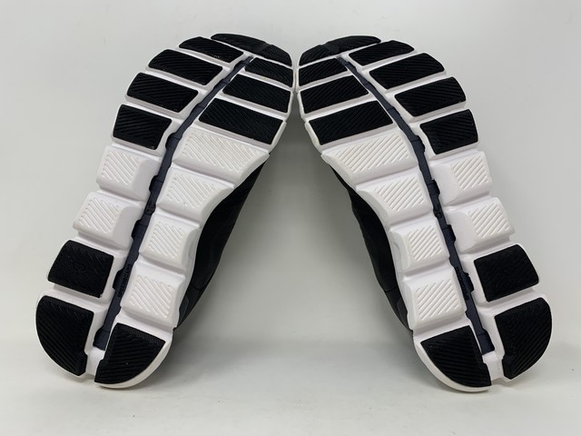 Women's On Cloud X 3 AD, Black/White, 7.5 B Medium US