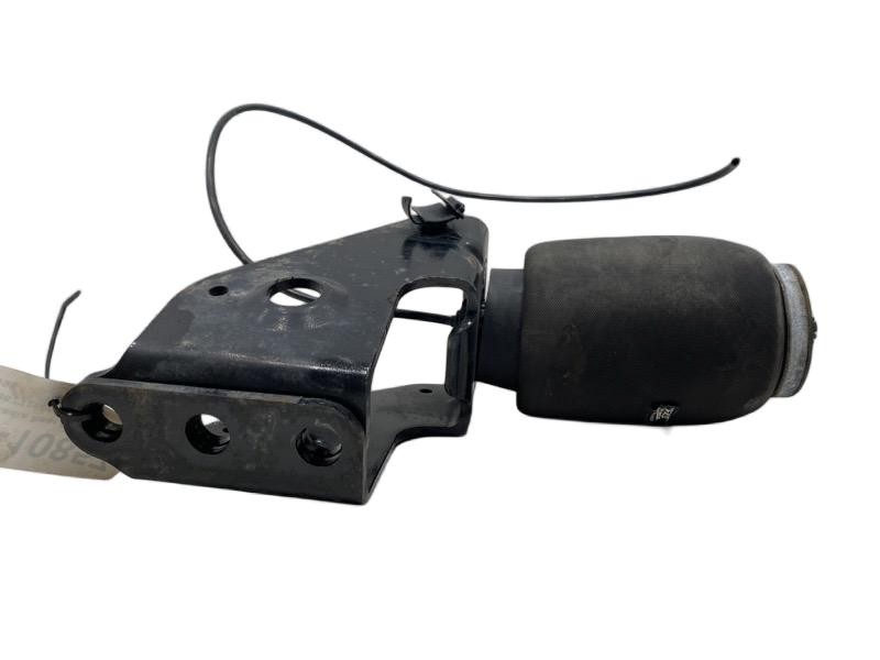 2019 Cab Mount 1867726000 for Freightliner Cascadia (630-10857)