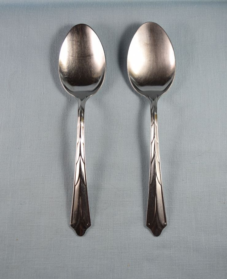 Ekco Stainless USA KENILWORTH  2 Serving Spoons 8 1/4"