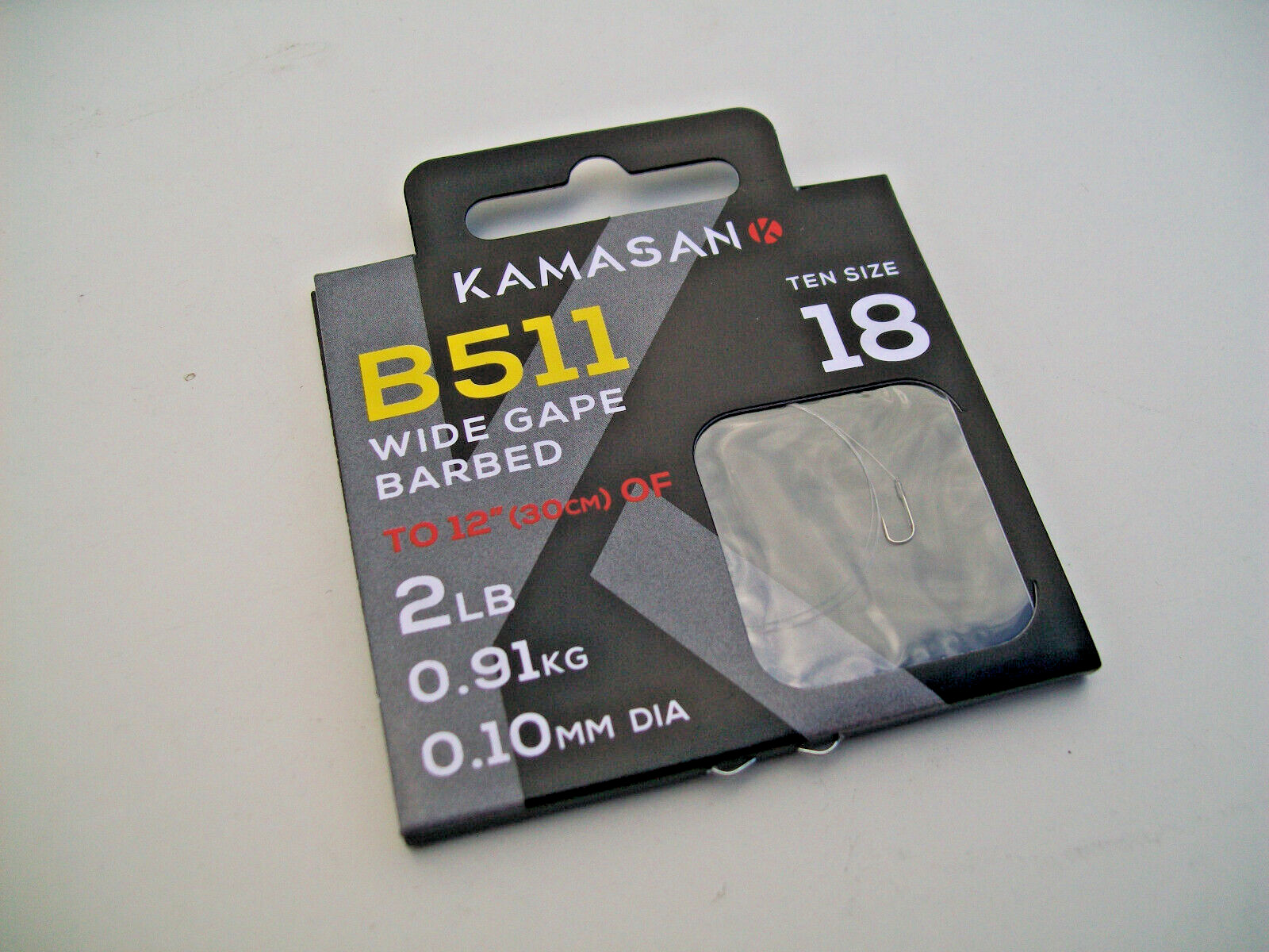 30 x Assorted B511 Hooks To Nylon. Sizes 16, 18 & 20. Classic Hook for Roach.