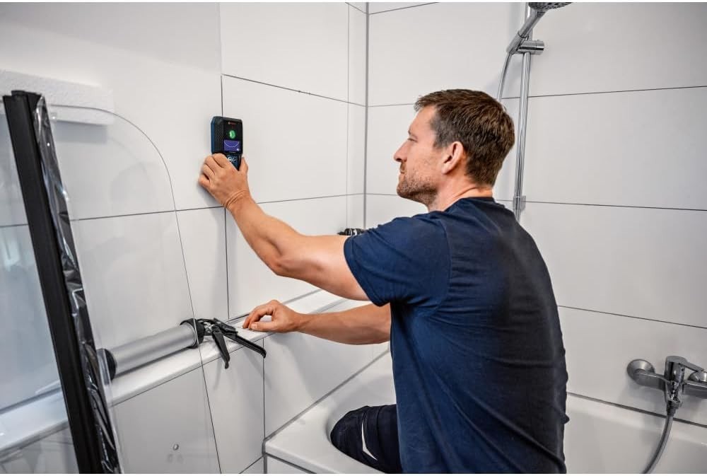 Bosch GMS120-27 4-in-1 Wall Scanner, Multi Function Stud Finder, Wire Detect NEW