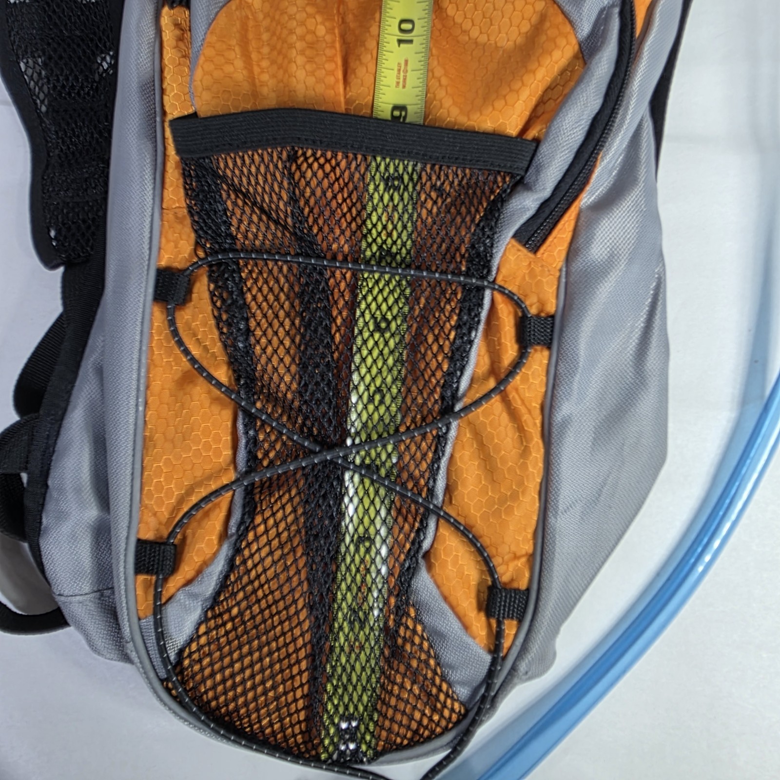 Coleman MAX 2L Hydration Backpack With Bladder Trails, Skiing, Backpacking Bag
