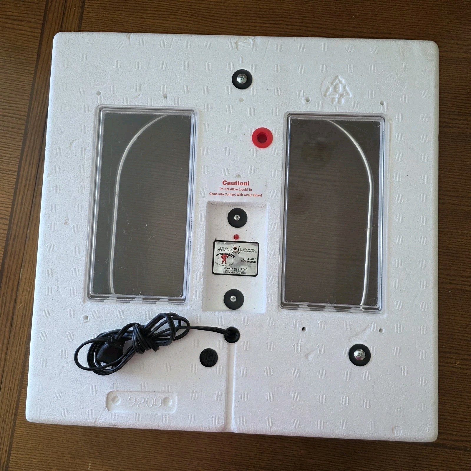 Little Giant Still Air Incubator #9200 Original Box- Used Once, Tested & Works