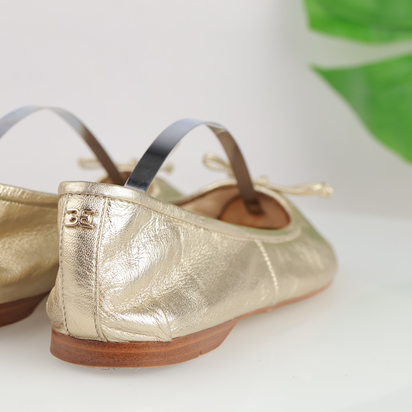 Sam Edelman Womens Zooey Ballet Flats Size 8 M Gold Metallic Leather Bow Shoes