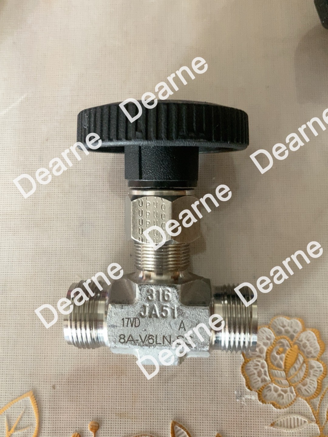 1pc Parker needle valve 8A-V6LN-SS